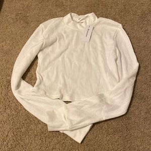 Bluenotes mock neck cropped long sleeve